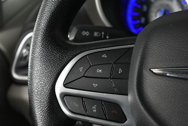 2020 Chrysler Voyager - $8,262