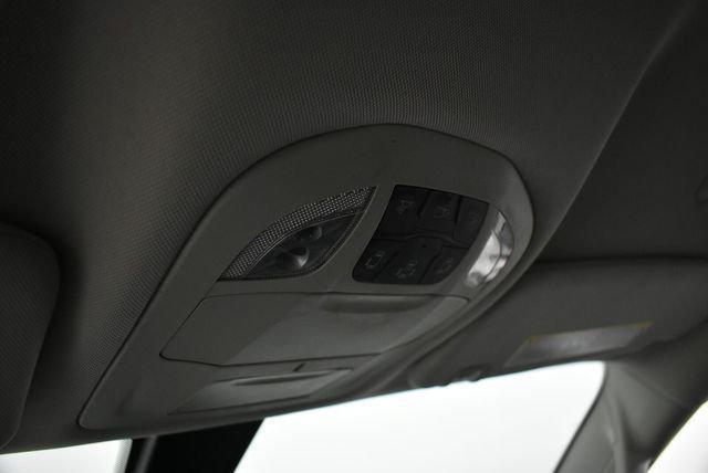 2020 Chrysler Voyager - $8,262