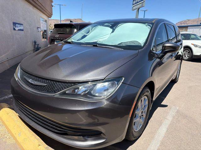 2017 Chrysler Pacifica - $11,995