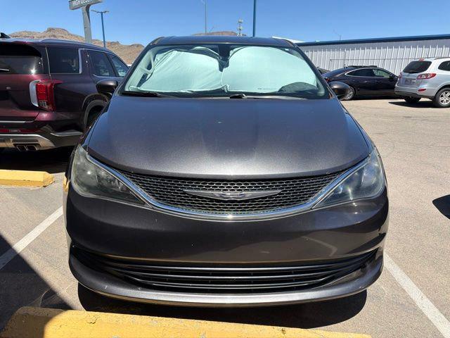 2017 Chrysler Pacifica - $11,995
