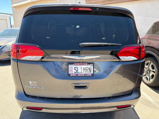 2017 Chrysler Pacifica - $11,995