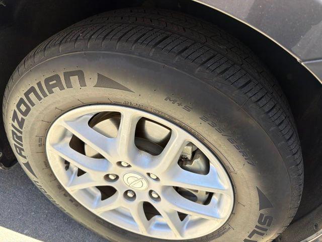 2017 Chrysler Pacifica - $11,995