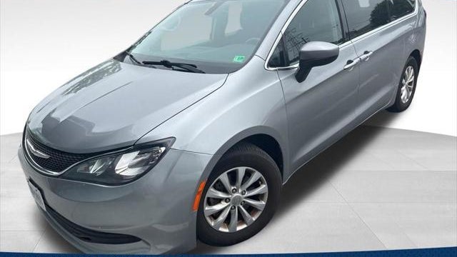 Preowned 2017 Chrysler Pacifica Touring for Sale