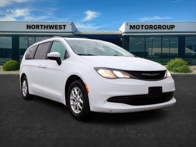 Photo of a 2020 Chrysler Voyager LXI 4DR Mini-Van for sale