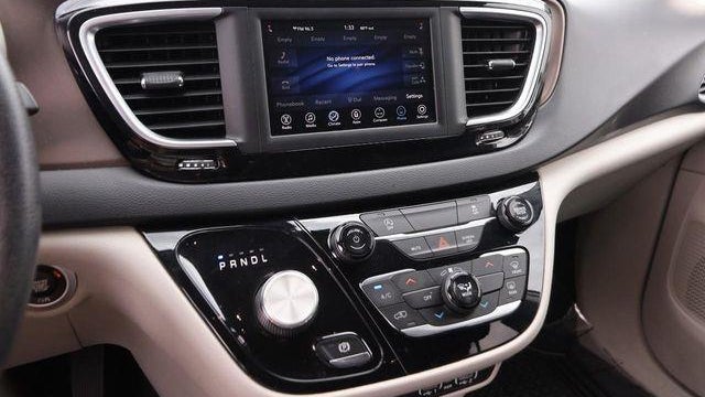 2021 Chrysler Voyager LXi
