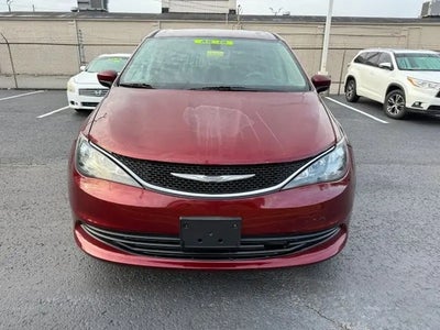 Photo of a 2017 Chrysler Pacifica Touring 4DR Mini-Van for sale