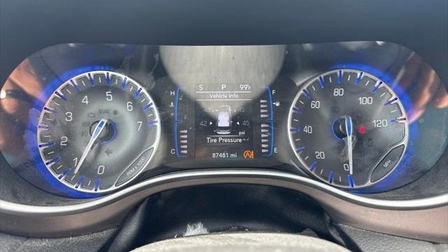 2020 Chrysler Voyager LXi