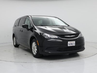 Photo of a 2017 Chrysler Pacifica Touring 4DR Mini-Van for sale