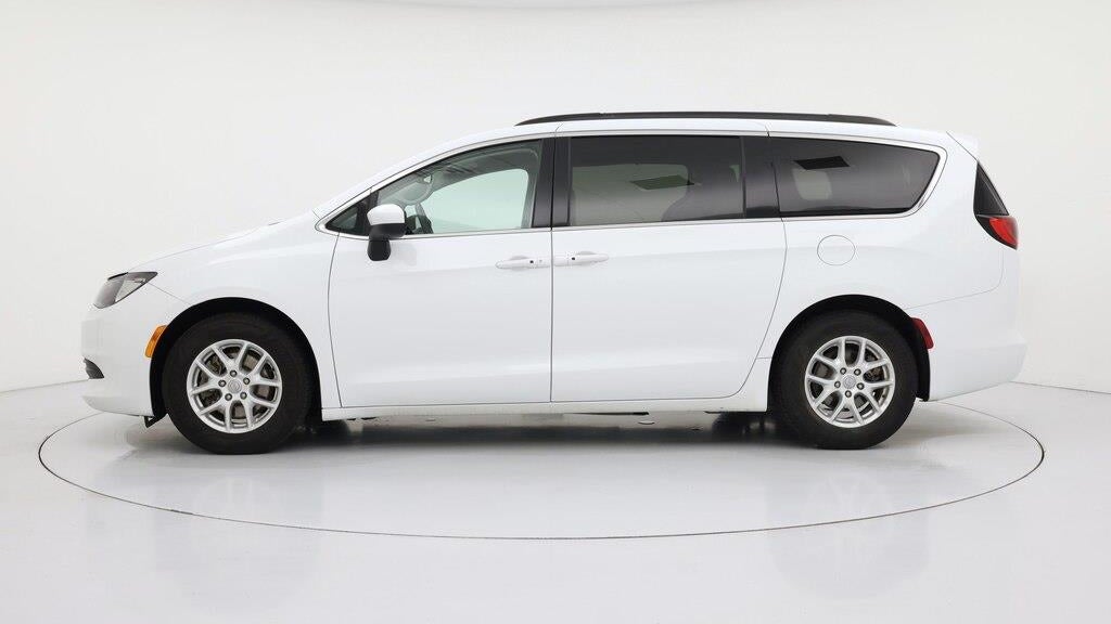 2020 Chrysler Voyager LXi
