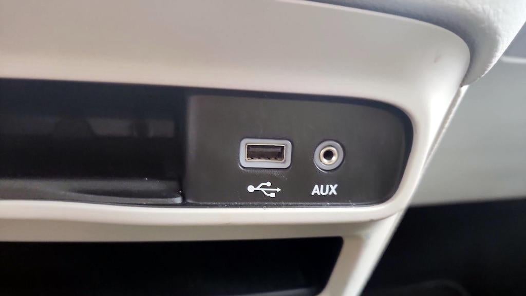 2020 Chrysler Voyager LXi