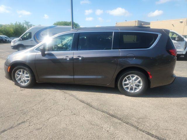 2021 Chrysler Voyager - $14,804
