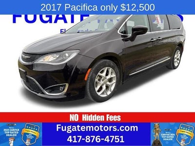 2017 Chrysler Pacifica Touring-L Plus 4DR Mini-Van