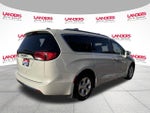 2017 Pacifica Thumbnail 3