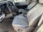 2017 Pacifica Thumbnail 10