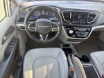 2017 Pacifica Thumbnail 12