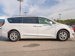 2017 Pacifica Thumbnail 8