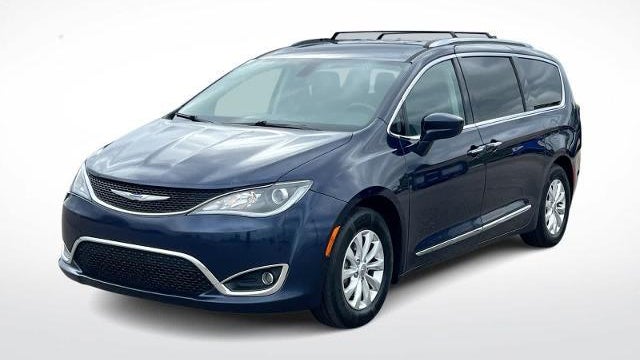 2018 Chrysler Pacifica Touring L Plus