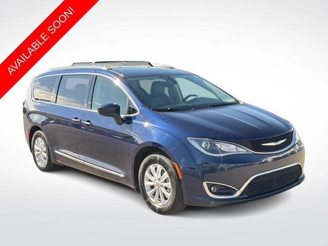 2018 Chrysler Pacifica - $11,279