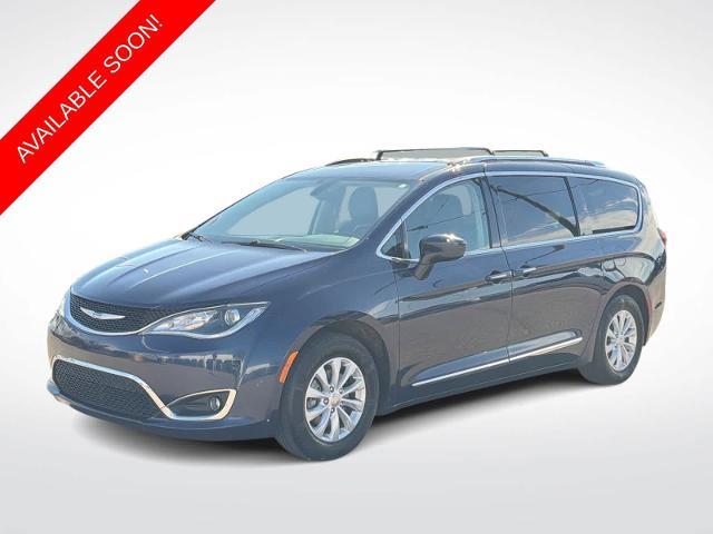2018 Chrysler Pacifica - $11,279