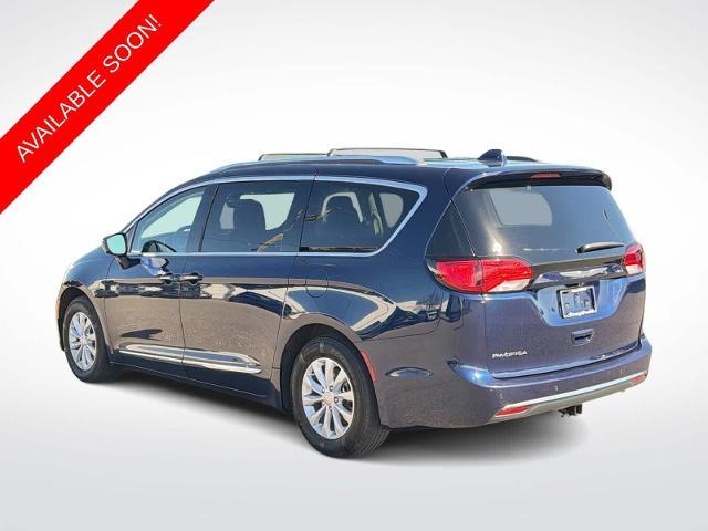 2018 Chrysler Pacifica - $11,279