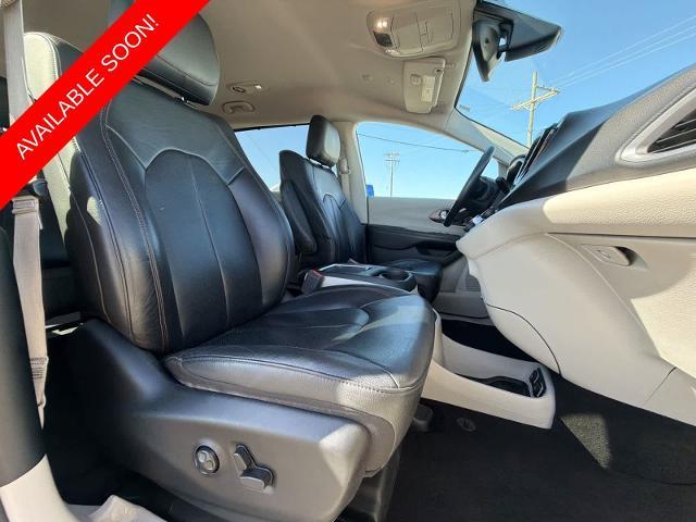 2018 Chrysler Pacifica - $11,279