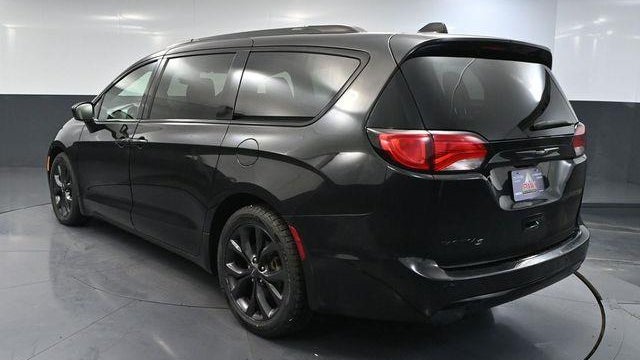 2019 Chrysler Pacifica Touring L Plus