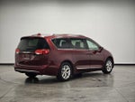 2019 Pacifica Thumbnail 8