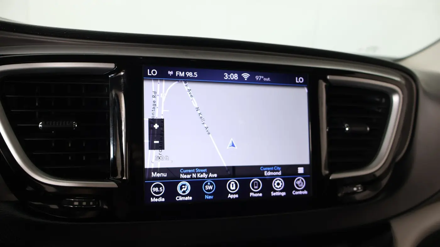 2020 Chrysler Pacifica Touring L Plus
