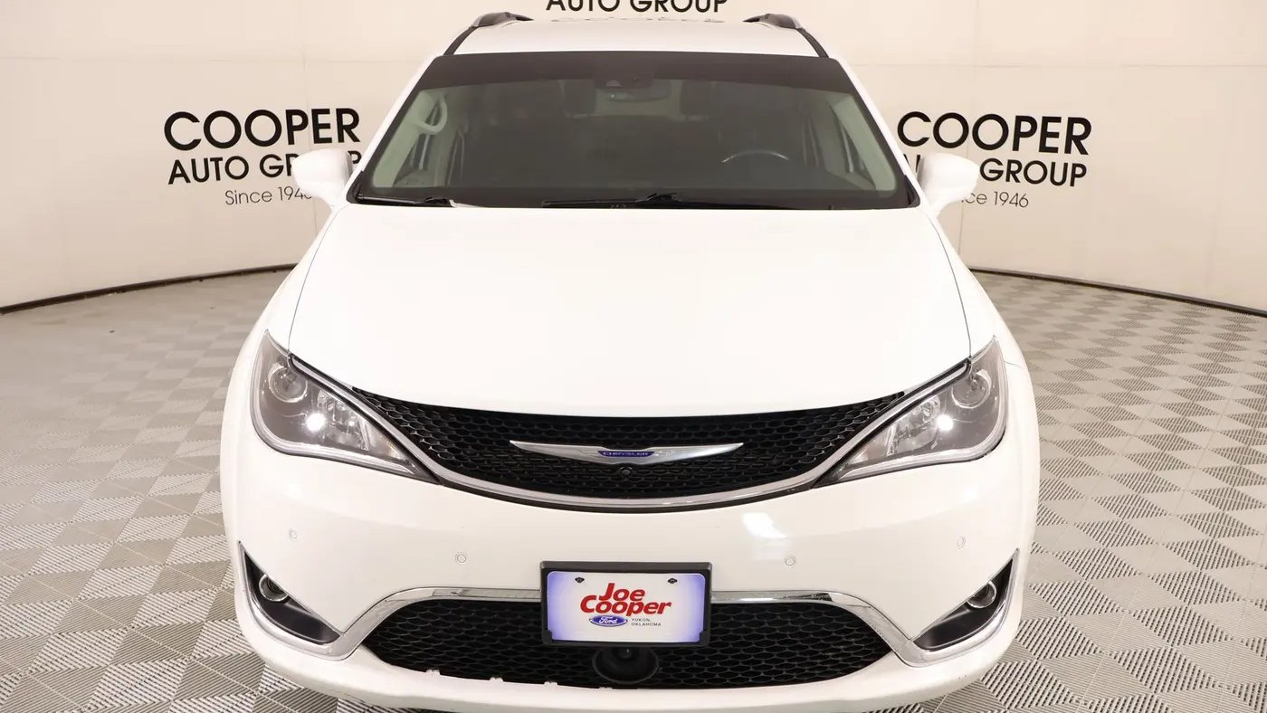 2020 Chrysler Pacifica Touring L Plus
