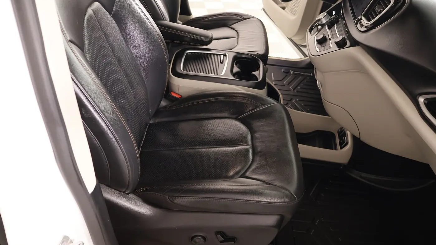 2020 Chrysler Pacifica Touring L Plus
