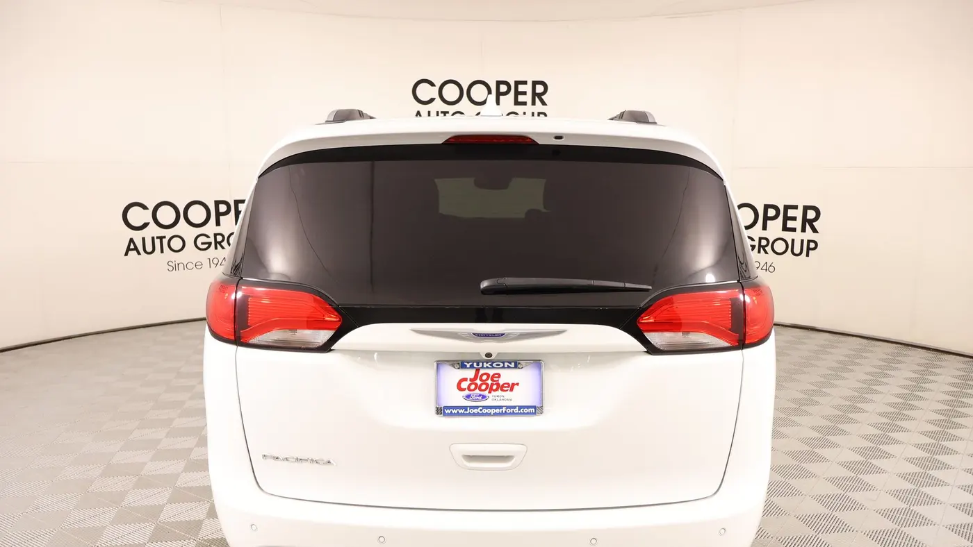 2020 Chrysler Pacifica Touring L Plus