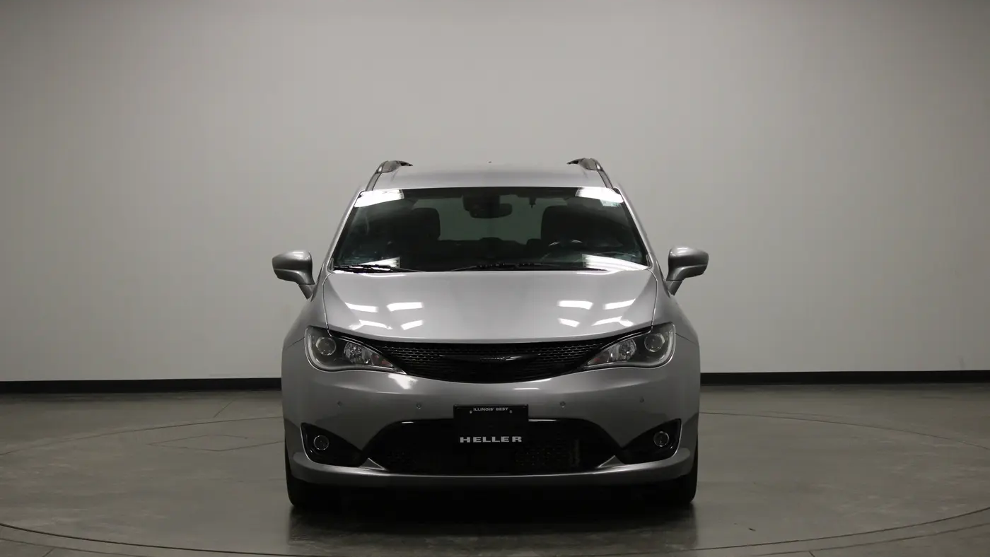 2020 Chrysler Pacifica Touring L Plus