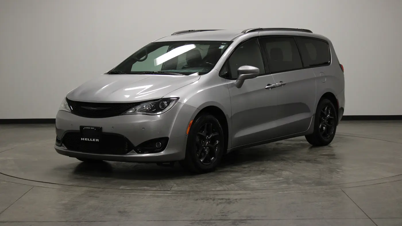 2020 Chrysler Pacifica Touring L Plus