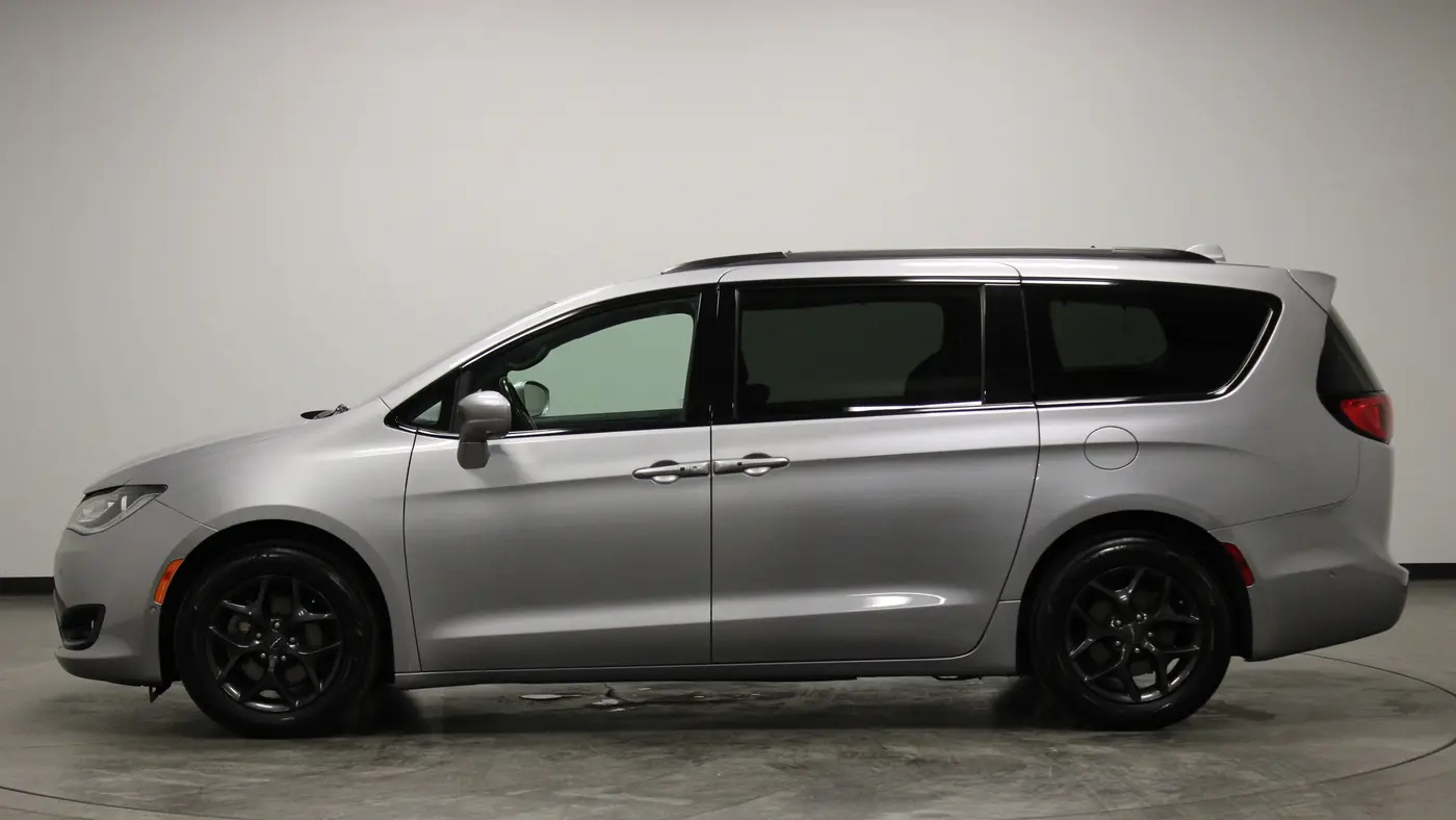 2020 Chrysler Pacifica Touring L Plus
