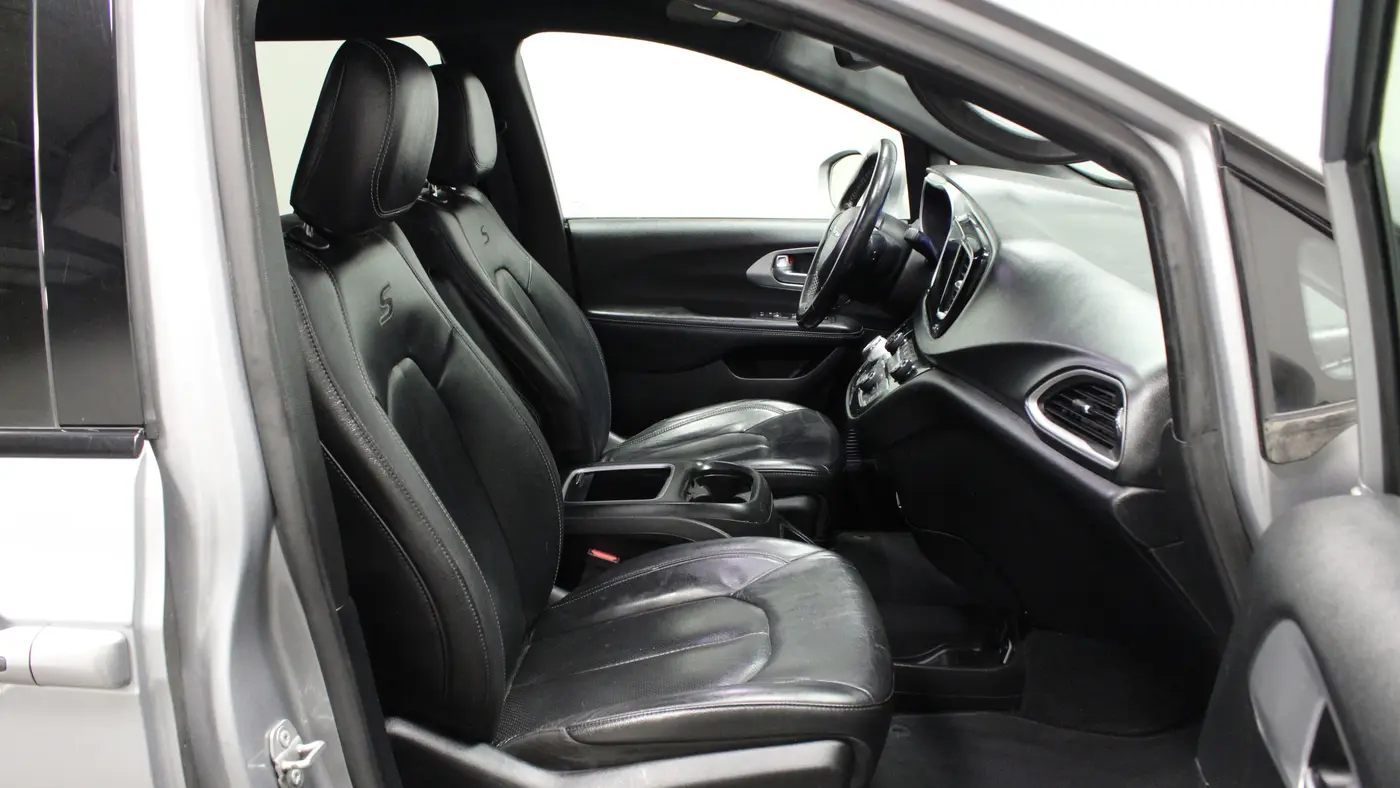2020 Chrysler Pacifica Touring L Plus