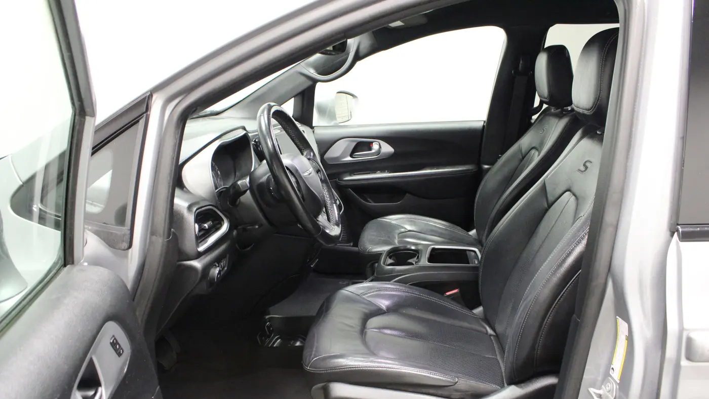 2020 Chrysler Pacifica Touring L Plus