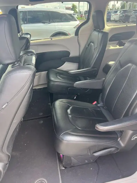 2019 Chrysler Pacifica - $17,254