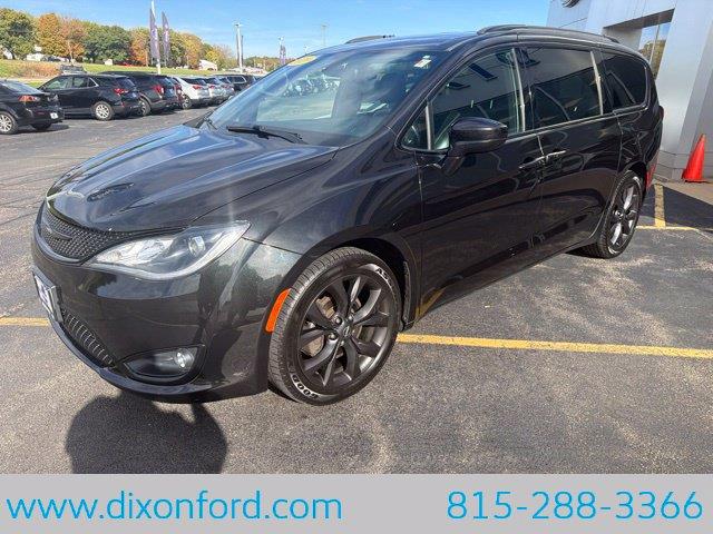 2020 Chrysler Pacifica - $13,977