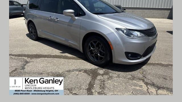 Preowned 2018 Chrysler Pacifica Touring L Plus for Sale