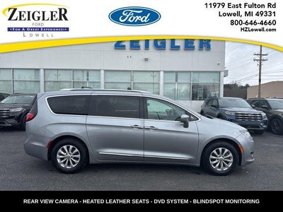 2018 Chrysler Pacifica Touring L Plus 4DR Mini-Van