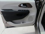 2018 Pacifica Thumbnail 23