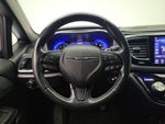 2019 Pacifica Thumbnail 10