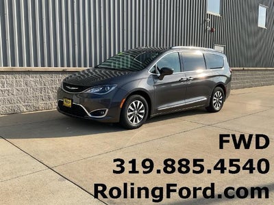 2020 Chrysler Pacifica Touring L Plus 4DR Mini-Van