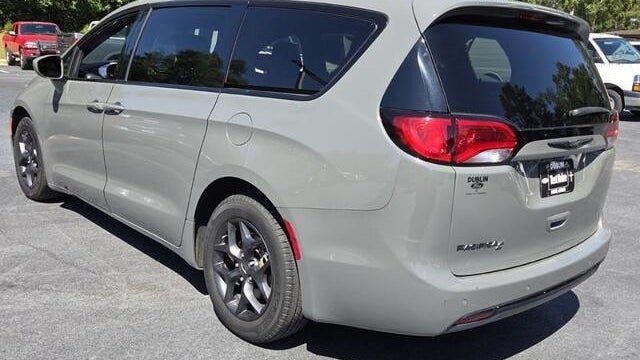 2020 Chrysler Pacifica Touring L Plus