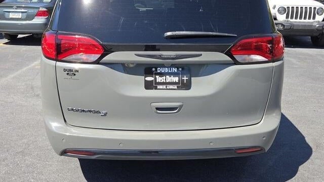 2020 Chrysler Pacifica Touring L Plus