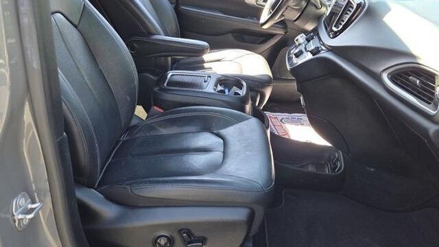 2020 Chrysler Pacifica Touring L Plus