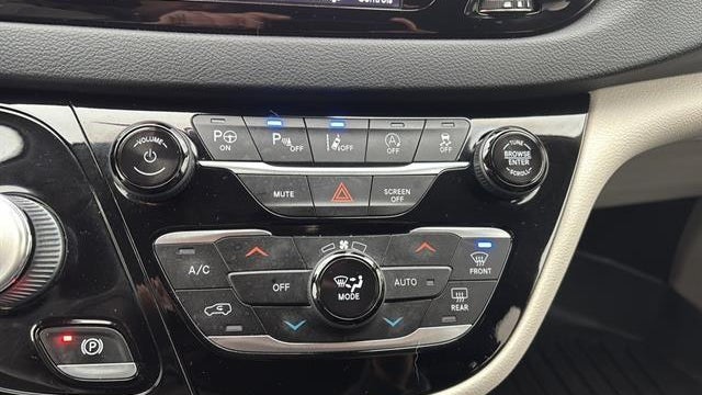 2020 Chrysler Pacifica Touring L Plus