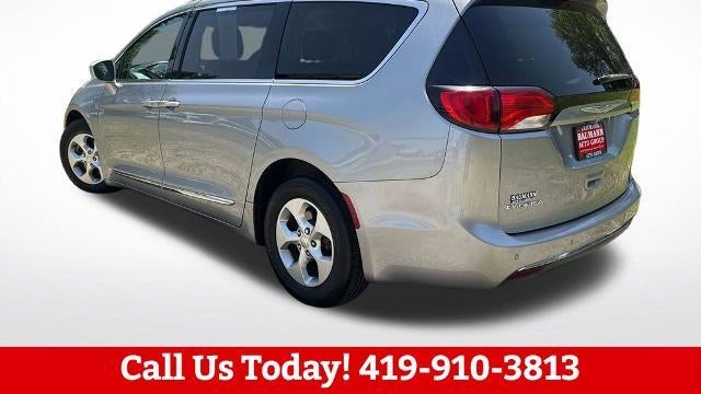 2017 Chrysler Pacifica Touring-L Plus