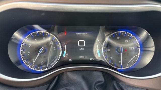 2017 Chrysler Pacifica Touring-L Plus