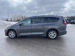2017 Pacifica Thumbnail 8